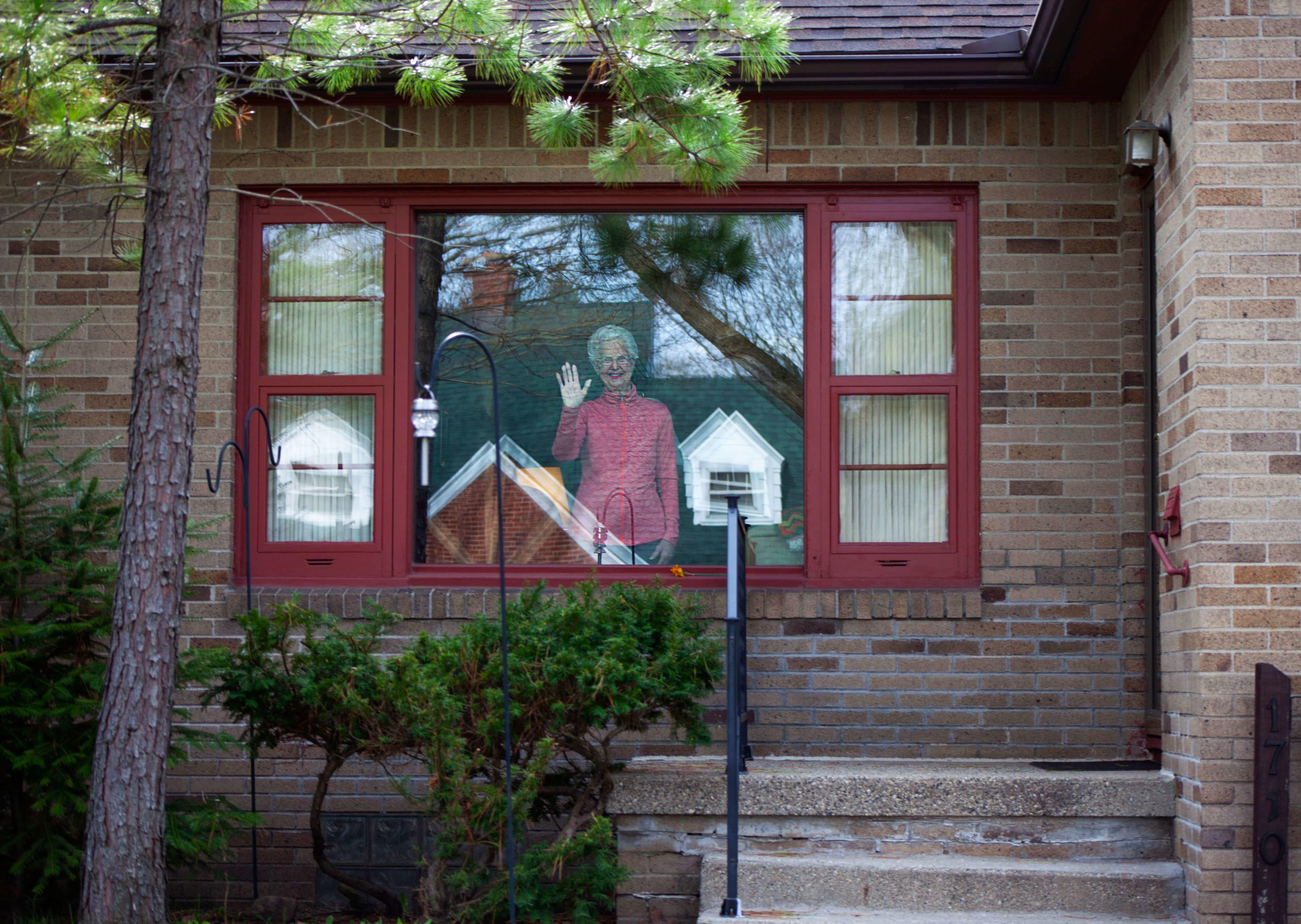 Suburban Decay I